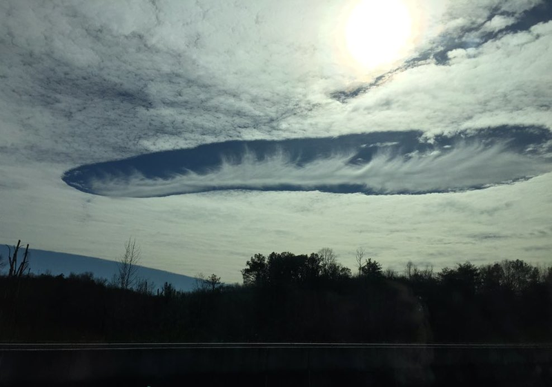 Illustration for article titled Fallstreak Clouds Poke Decorative Holes Over the Southern Skies